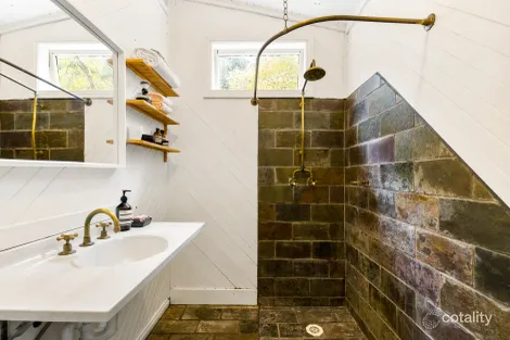 Property photo of 3 Abbott Street Blackheath NSW 2785