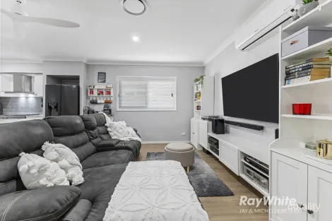 Property photo of 4 Preston Newport QLD 4020
