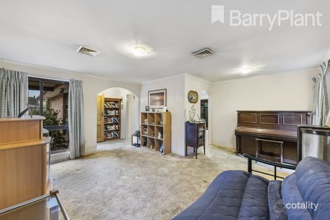 Property photo of 26 Tamarind Crescent Werribee VIC 3030