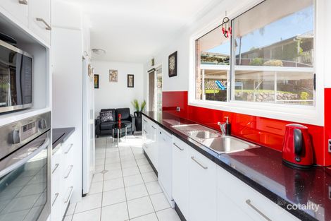 Property photo of 18 Alhambra Avenue Macquarie Hills NSW 2285