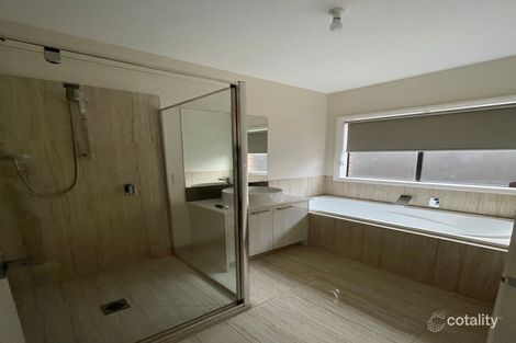 Property photo of 99 Riverside Concourse Cobblebank VIC 3338