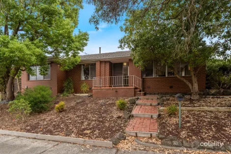 2 Taunton Pl, Gladstone Park, VIC 3043