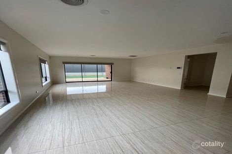 Property photo of 99 Riverside Concourse Cobblebank VIC 3338