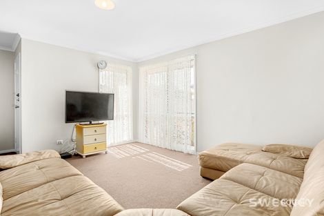 Property photo of 2/18A Minogue Crescent Hoppers Crossing VIC 3029