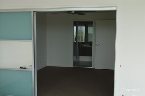 Property photo of 3042/3029 The Boulevarde Carrara QLD 4211