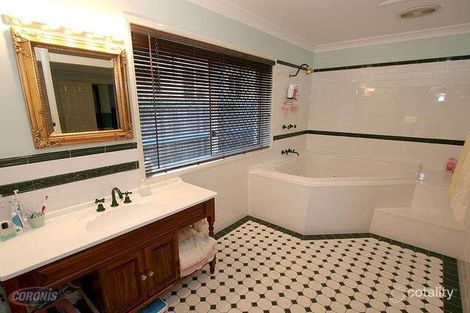 Property photo of 6 Kingshand Drive Murrumba Downs QLD 4503