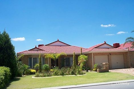 17 Guadalupe Dr, Ballajura, WA 6066