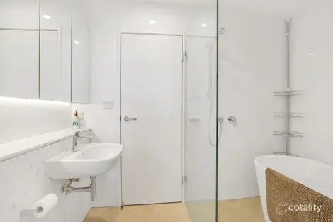 Property photo of 203/59 Parraween Street Cremorne NSW 2090