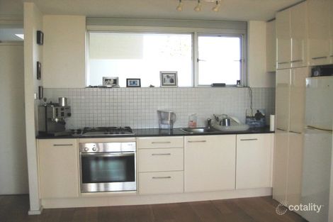 Property photo of 22/30 Moore Road Freshwater NSW 2096