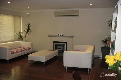 Property photo of 20 Horsley Street Swan View WA 6056