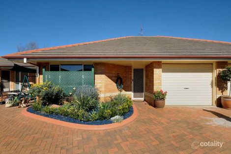 2/6 Suzanne Ct, Kearneys Spring, QLD 4350