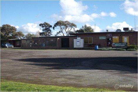 11 Williams Rd, Simpson, VIC 3266