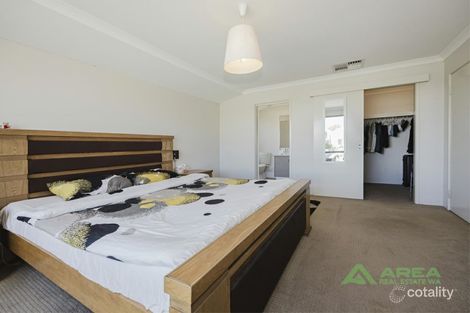 Property photo of 25 Lovett Drive Forrestfield WA 6058