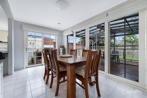 Property photo of 13 Kalista Court Burwood East VIC 3151