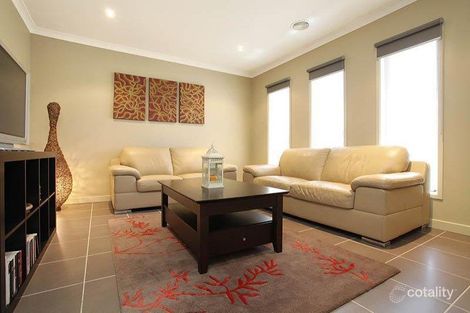 Property photo of 37 Langmore Drive Hillside VIC 3037