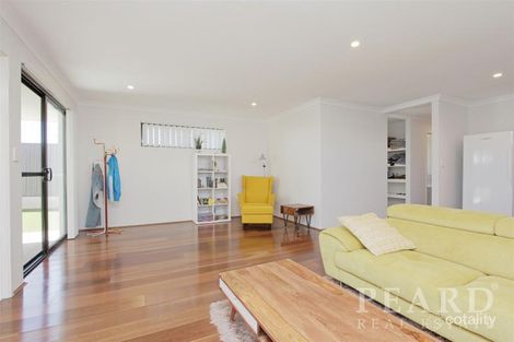 Property photo of 32 Fiord Way Aveley WA 6069