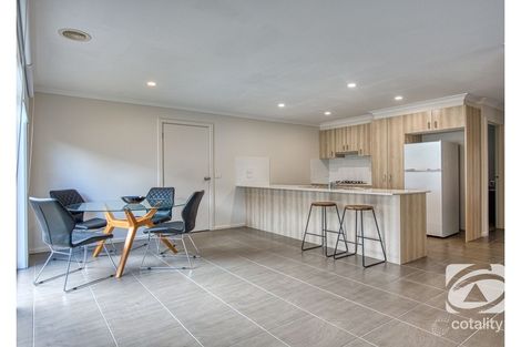 Property photo of 66 Coach Circuit Pakenham VIC 3810