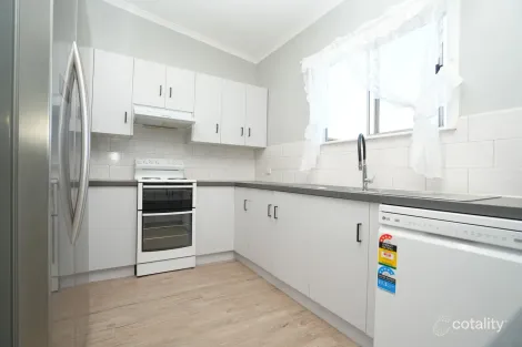 Property photo of 13 Coonong Street Griffith NSW 2680