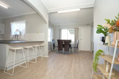 Property photo of 13 Coonong Street Griffith NSW 2680