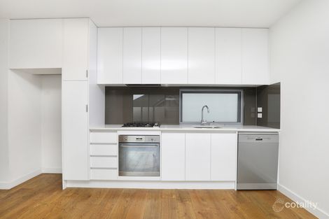 Property photo of 2/4 Fitzgerald Road Essendon VIC 3040