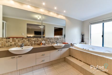 Property photo of 44 Halcyon Way Atwell WA 6164