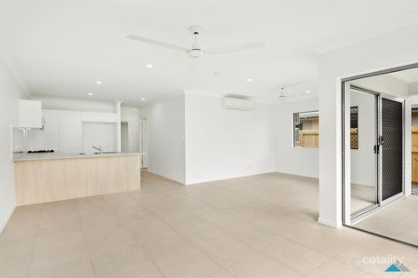 Property photo of 2/8 Newry Trail Smithfield QLD 4878