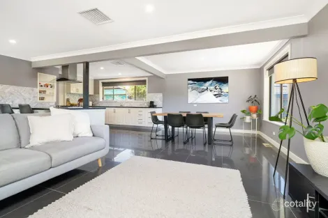 Property photo of 705 Centaur Road Hamilton Valley NSW 2641