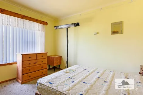 Property photo of 10 Fossey Street Smithton TAS 7330