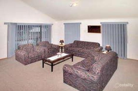 Property photo of 12 Martens Court Sunbury VIC 3429