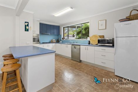 Property photo of 14 Nullawarre Avenue Rosebud VIC 3939