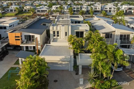 Property photo of 44 River Links Boulevard East Helensvale QLD 4212