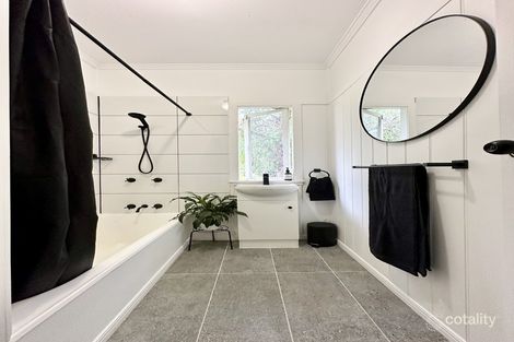 Property photo of 117 Ahern Lane Pratten QLD 4370