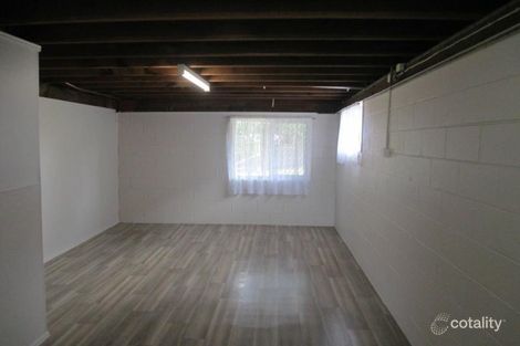 Property photo of 40 Braeridge Drive Bundamba QLD 4304