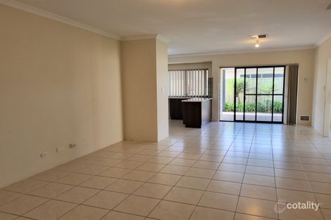 Property photo of 39 Addingham Boulevard Madora Bay WA 6210