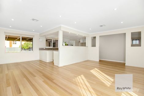 Property photo of 22 Munich Drive Keilor Downs VIC 3038