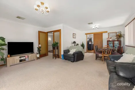 Property photo of 32 Moruya Parade Kotara NSW 2289