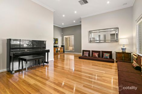 Property photo of 3 Fardon Tor Winthrop WA 6150