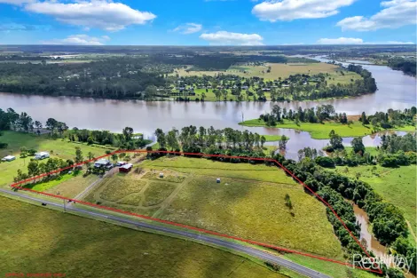 Property photo of 896 Branyan Drive Branyan QLD 4670