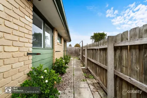 Property photo of 5/59 Bridle Road Morwell VIC 3840