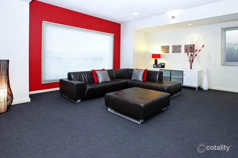 Property photo of 9 Nunan Court Highton VIC 3216