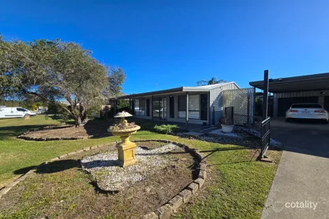61 Banksia St, Point Vernon, QLD 4655