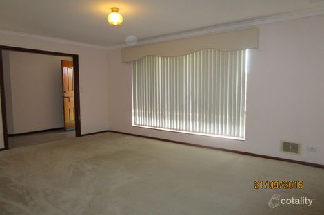 Property photo of 38 Broadbent Loop Leeming WA 6149