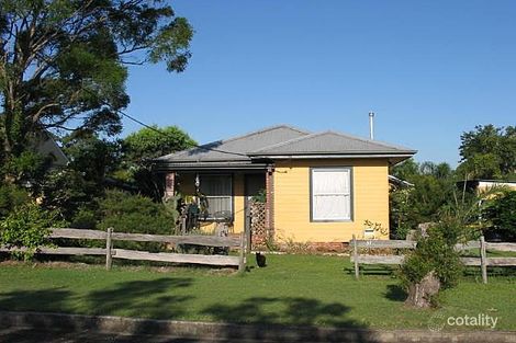 37 Stokes Cct, Taree, NSW 2430