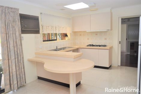 Property photo of 5 Berry Court Keysborough VIC 3173