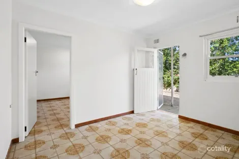 Property photo of 4 Pine Avenue Brookvale NSW 2100