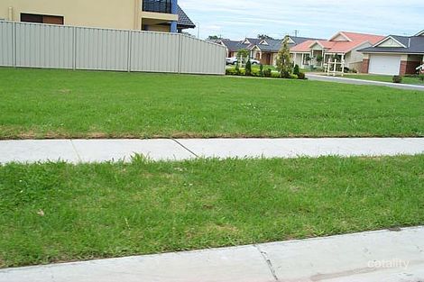 15 Churchill Cct, Hamilton South, NSW 2303