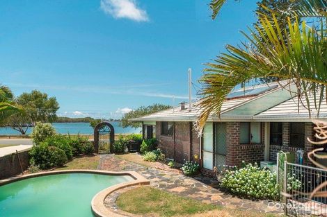Property photo of 72 Boykambil Esplanade North Hope Island QLD 4212