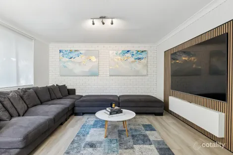 Property photo of 10 Sir Thomas Mitchell Drive Davidson NSW 2085