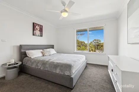 Property photo of 10 Sir Thomas Mitchell Drive Davidson NSW 2085