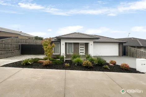 11 Newton Ave, Warragul, VIC 3820